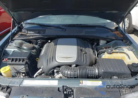 2006 Chrysler 300C из США, поврежденный, VIN 2C3LA63H86H168931